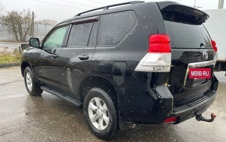 Toyota Land Cruiser Prado 150 рестайлинг 2, 2010 год, 2 200 000 рублей, 4 фотография