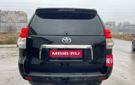 Toyota Land Cruiser Prado 150 рестайлинг 2, 2010 год, 2 200 000 рублей, 5 фотография