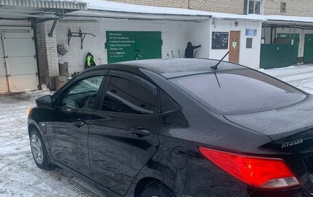 Hyundai Solaris II рестайлинг, 2015 год, 845 000 рублей, 12 фотография