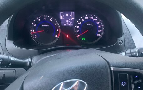 Hyundai Solaris II рестайлинг, 2015 год, 845 000 рублей, 14 фотография