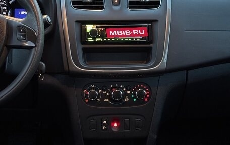 Renault Sandero II рестайлинг, 2015 год, 840 000 рублей, 10 фотография