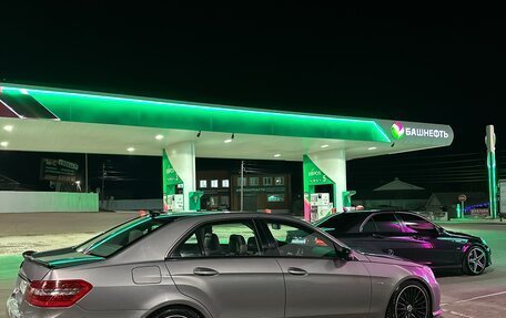 Mercedes-Benz E-Класс, 2012 год, 1 450 000 рублей, 6 фотография