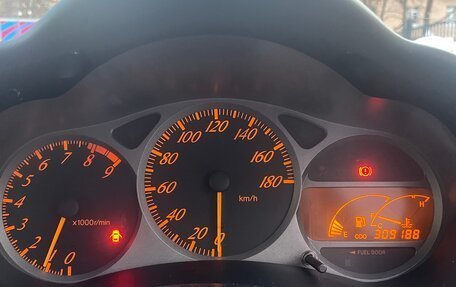 Toyota Celica VII рестайлинг, 2001 год, 900 000 рублей, 9 фотография