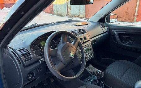 Skoda Fabia II, 2011 год, 590 000 рублей, 9 фотография