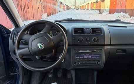 Skoda Fabia II, 2011 год, 590 000 рублей, 11 фотография