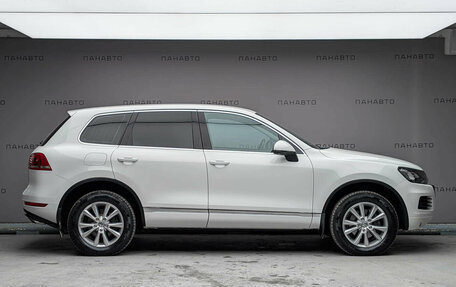 Volkswagen Touareg III, 2011 год, 1 887 000 рублей, 5 фотография