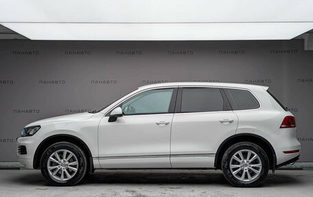 Volkswagen Touareg III, 2011 год, 1 887 000 рублей, 6 фотография