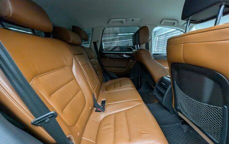 Volkswagen Touareg III, 2011 год, 1 887 000 рублей, 12 фотография