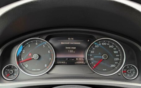 Volkswagen Touareg III, 2011 год, 1 887 000 рублей, 15 фотография