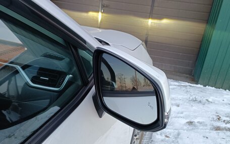 Toyota RAV4, 2021 год, 4 150 000 рублей, 10 фотография