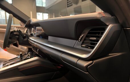 Porsche 911, 2025 год, 34 990 000 рублей, 35 фотография