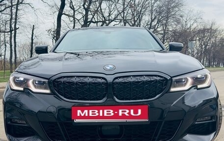 BMW 3 серия, 2019 год, 3 990 000 рублей, 3 фотография