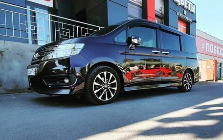 Honda Stepwgn IV, 2014 год, 1 650 000 рублей, 2 фотография