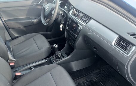 Skoda Rapid I, 2018 год, 890 000 рублей, 6 фотография