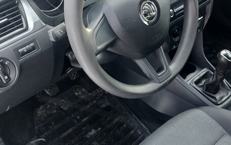 Skoda Rapid I, 2018 год, 890 000 рублей, 7 фотография