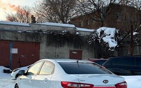 KIA Rio III рестайлинг, 2014 год, 810 000 рублей, 2 фотография