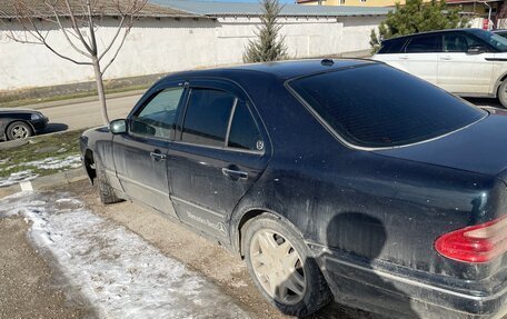 Mercedes-Benz E-Класс, 2000 год, 620 000 рублей, 6 фотография