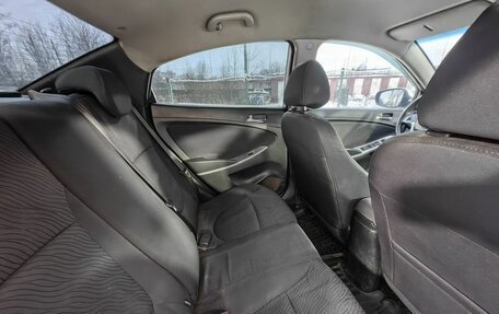 Hyundai Solaris II рестайлинг, 2014 год, 399 000 рублей, 13 фотография