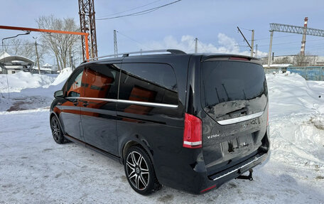 Mercedes-Benz V-Класс, 2019 год, 5 500 000 рублей, 3 фотография