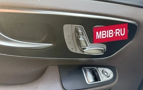 Mercedes-Benz V-Класс, 2019 год, 5 500 000 рублей, 8 фотография