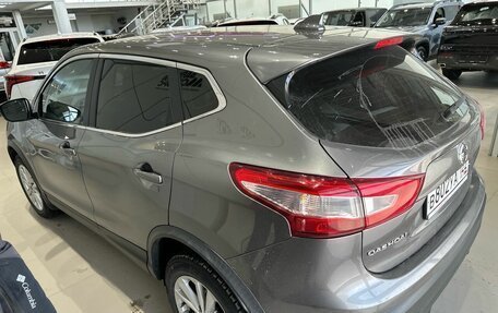 Nissan Qashqai, 2017 год, 1 833 824 рублей, 6 фотография