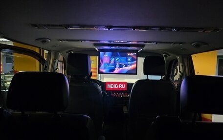 Volkswagen Multivan T6 рестайлинг, 2016 год, 3 500 000 рублей, 15 фотография