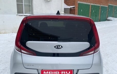 KIA Soul III, 2020 год, 1 600 000 рублей, 6 фотография