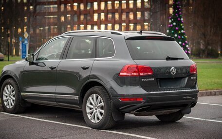 Volkswagen Touareg III, 2011 год, 2 250 000 рублей, 6 фотография