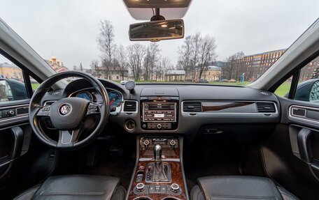 Volkswagen Touareg III, 2011 год, 2 250 000 рублей, 9 фотография