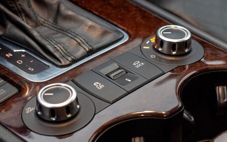 Volkswagen Touareg III, 2011 год, 2 250 000 рублей, 20 фотография