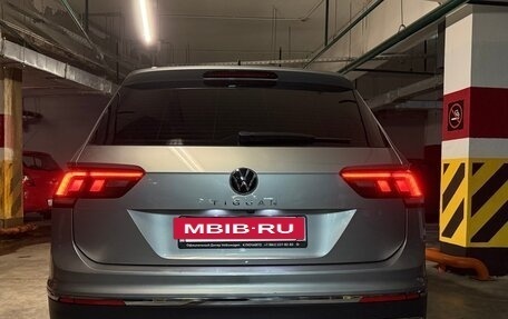 Volkswagen Tiguan II, 2021 год, 2 990 000 рублей, 4 фотография