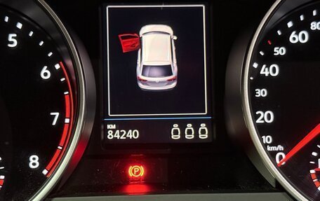 Volkswagen Tiguan II, 2021 год, 2 990 000 рублей, 15 фотография