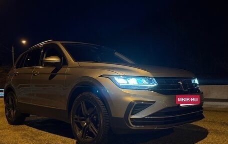 Volkswagen Tiguan II, 2021 год, 2 990 000 рублей, 29 фотография