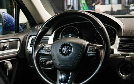 Volkswagen Touareg III, 2016 год, 3 150 000 рублей, 13 фотография