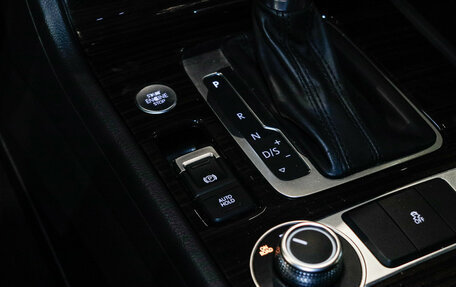 Volkswagen Touareg III, 2016 год, 3 150 000 рублей, 21 фотография