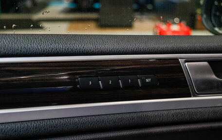 Volkswagen Touareg III, 2016 год, 3 150 000 рублей, 19 фотография