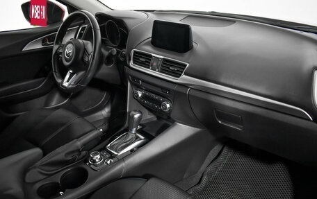 Mazda 3, 2018 год, 1 545 000 рублей, 14 фотография