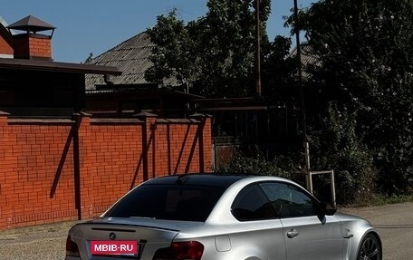 BMW 1 серия, 2010 год, 1 750 000 рублей, 4 фотография