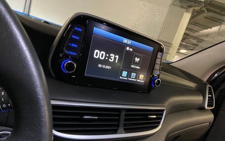 Hyundai Tucson III, 2019 год, 2 350 000 рублей, 19 фотография