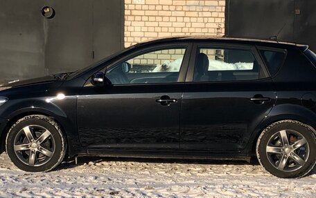 KIA cee'd I рестайлинг, 2011 год, 1 100 000 рублей, 2 фотография