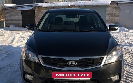 KIA cee'd I рестайлинг, 2011 год, 1 100 000 рублей, 9 фотография