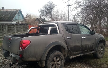 Mitsubishi L200 IV рестайлинг, 2012 год, 1 600 000 рублей, 5 фотография