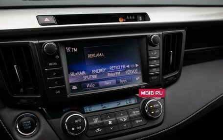 Toyota RAV4, 2016 год, 2 399 000 рублей, 16 фотография