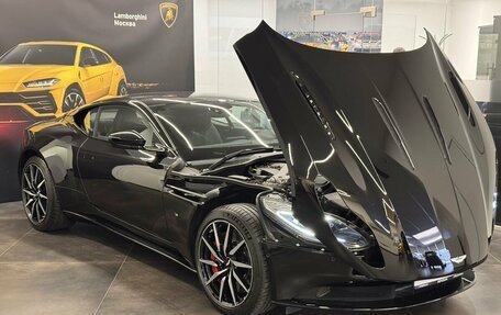 Aston Martin DB11 I, 2017 год, 19 298 000 рублей, 14 фотография