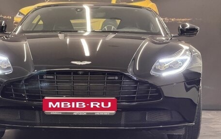 Aston Martin DB11 I, 2017 год, 19 298 000 рублей, 8 фотография