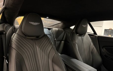 Aston Martin DB11 I, 2017 год, 19 298 000 рублей, 30 фотография