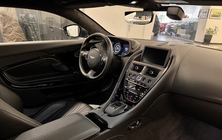 Aston Martin DB11 I, 2017 год, 19 298 000 рублей, 29 фотография