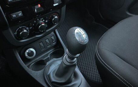 Renault Duster I рестайлинг, 2018 год, 1 392 000 рублей, 13 фотография