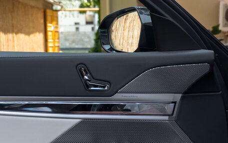 BMW 7 серия, 2025 год, 12 890 000 рублей, 14 фотография