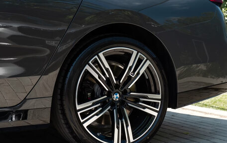 BMW 7 серия, 2025 год, 12 890 000 рублей, 6 фотография